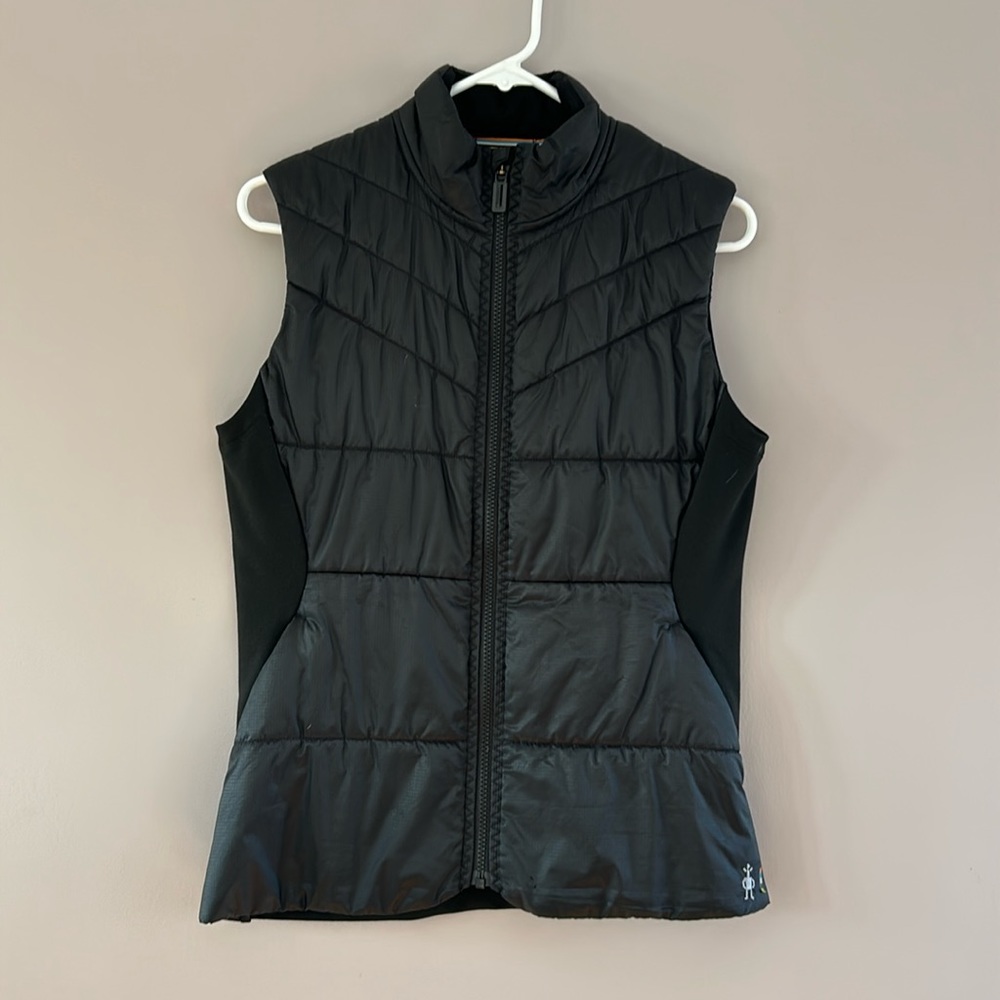 Smartwool women’s black quilted vest size medium